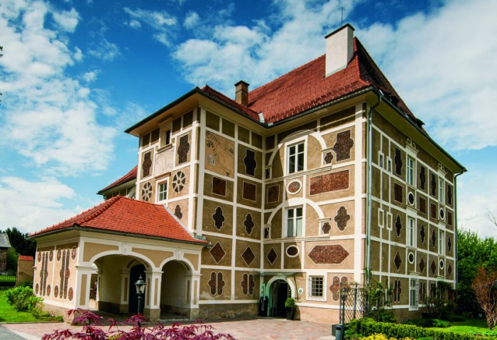 Schloss FARRACH, Steiermark, Zeltweg