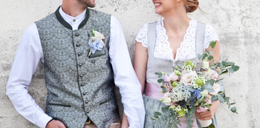 Alpenmädel Dirndl-Design, Bayern, Neuburg Donau